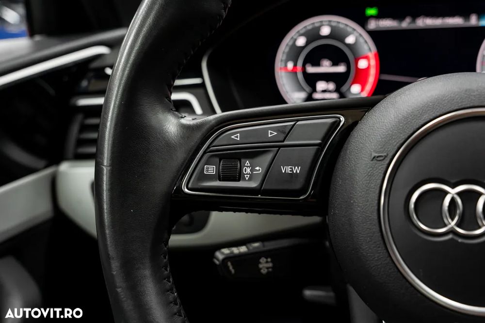 Audi A4 40 TDI S tronic S line - 36