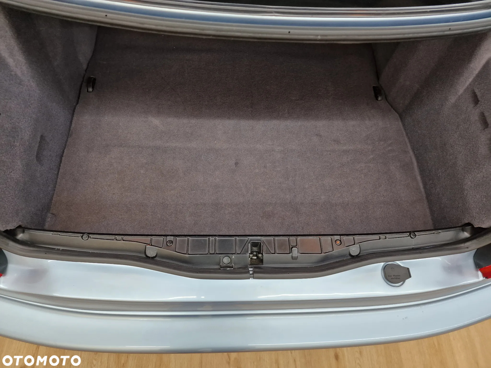 BMW Seria 8 - 27