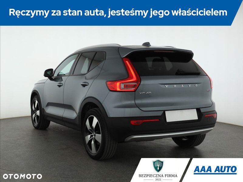 Volvo XC 40 - 6