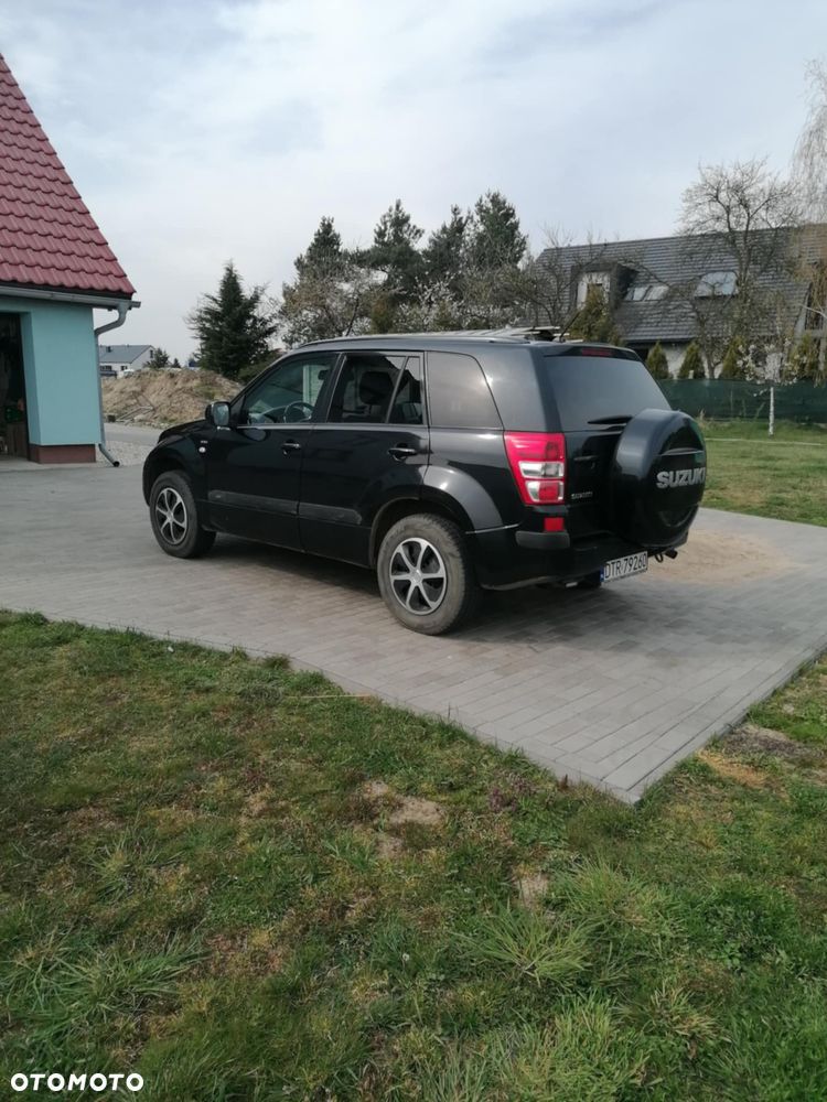 Suzuki Grand Vitara 1.9 DDiS - 8