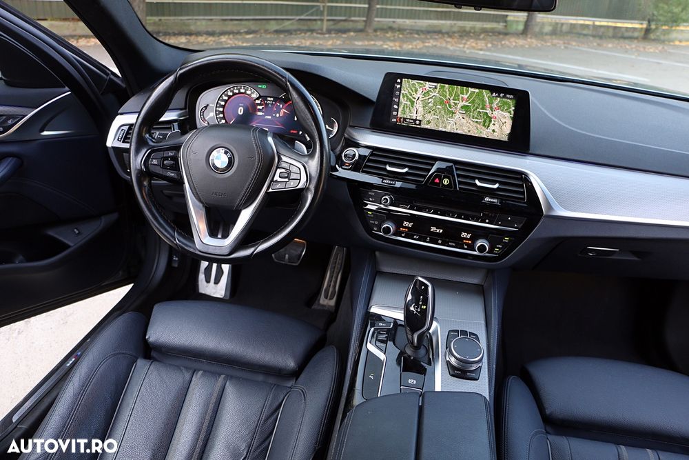 BMW Seria 5 520d AT - 17
