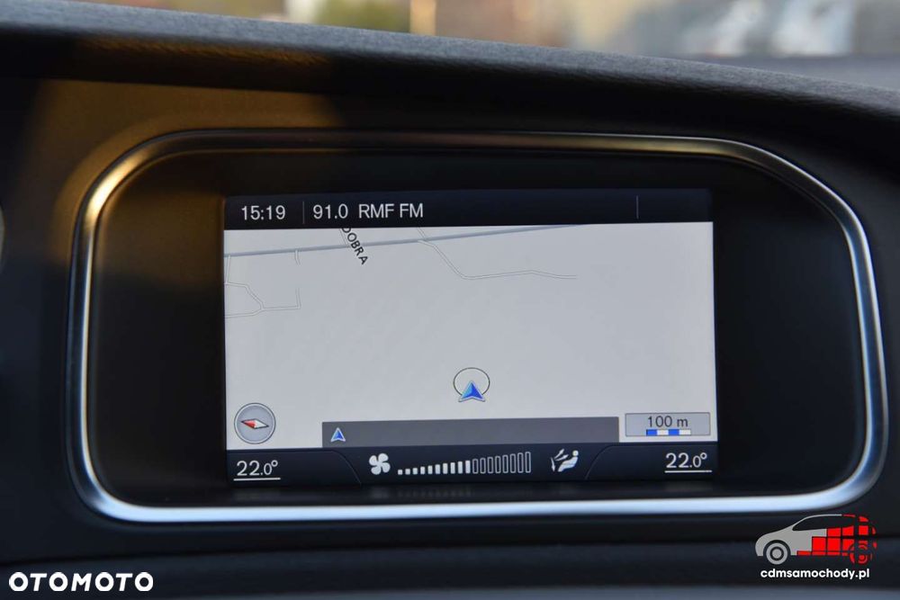 Volvo V40 - 23