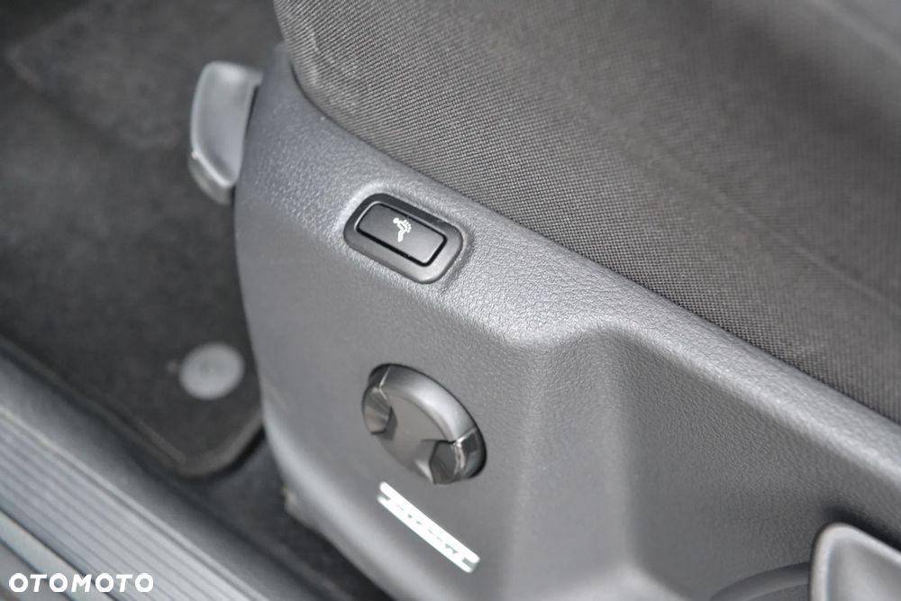 Volkswagen Golf Sportsvan 1.4 TSI (BlueMotion Technology) DSG Comfortline - 10