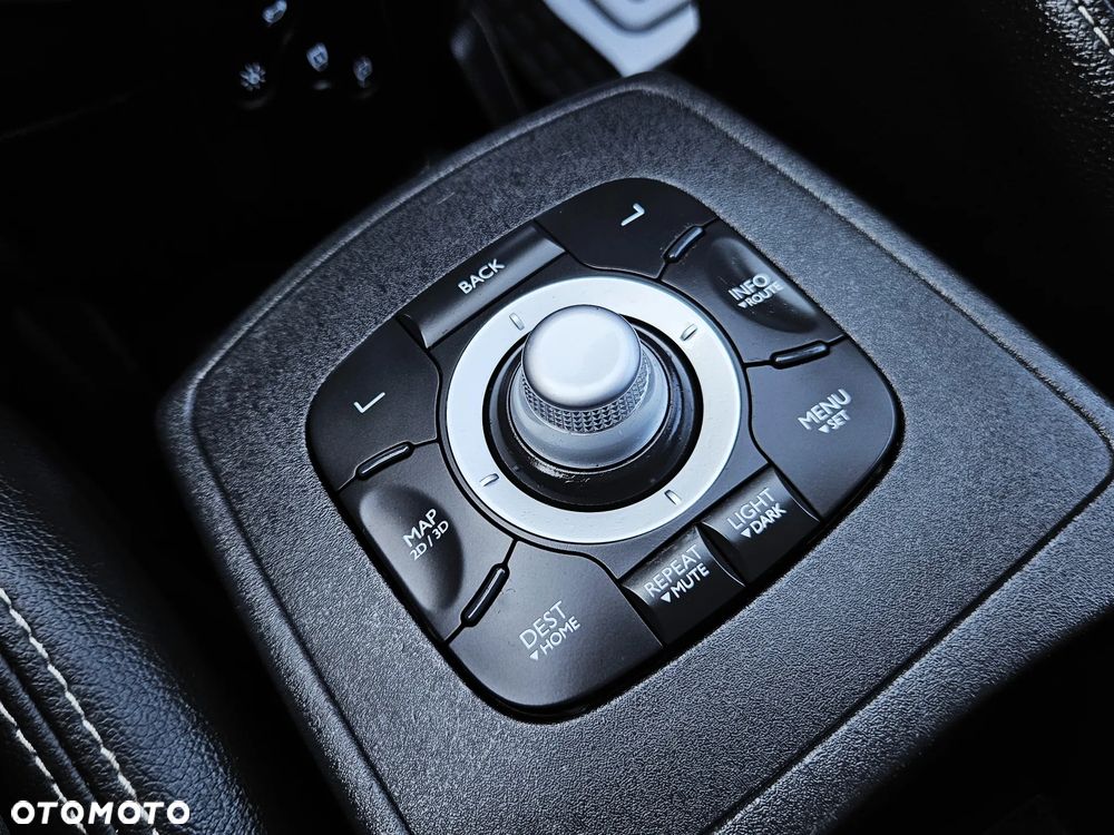 Renault Scenic Energy TCe 130 S&S Bose Edition - 21