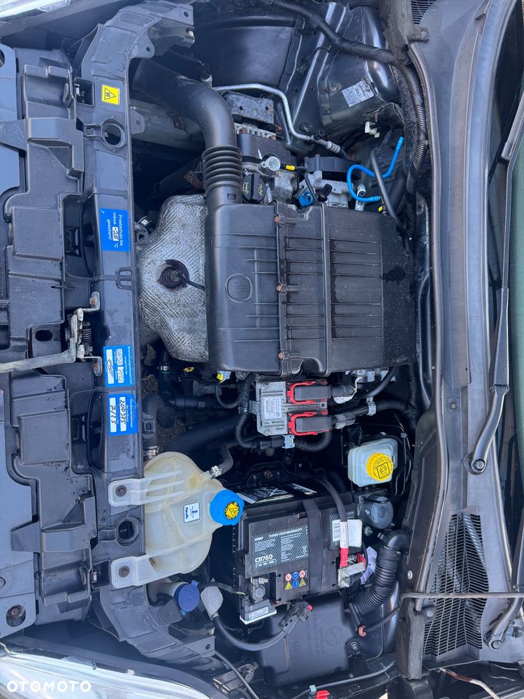 Fiat Grande Punto - 10