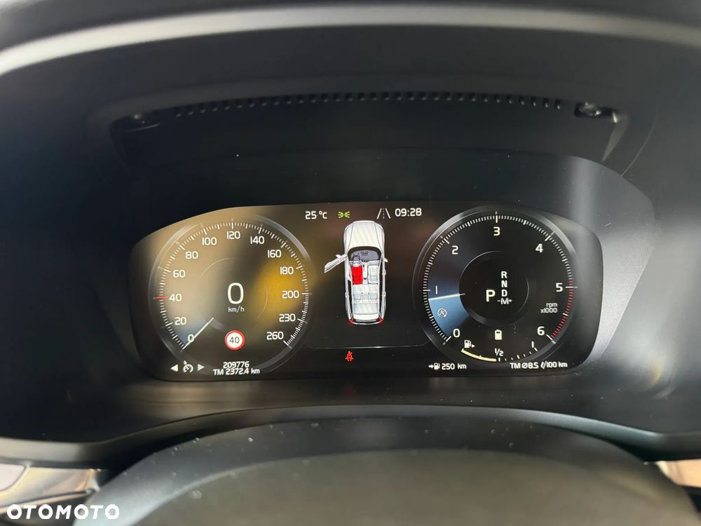 Volvo V60 B4 D Inscription - 16