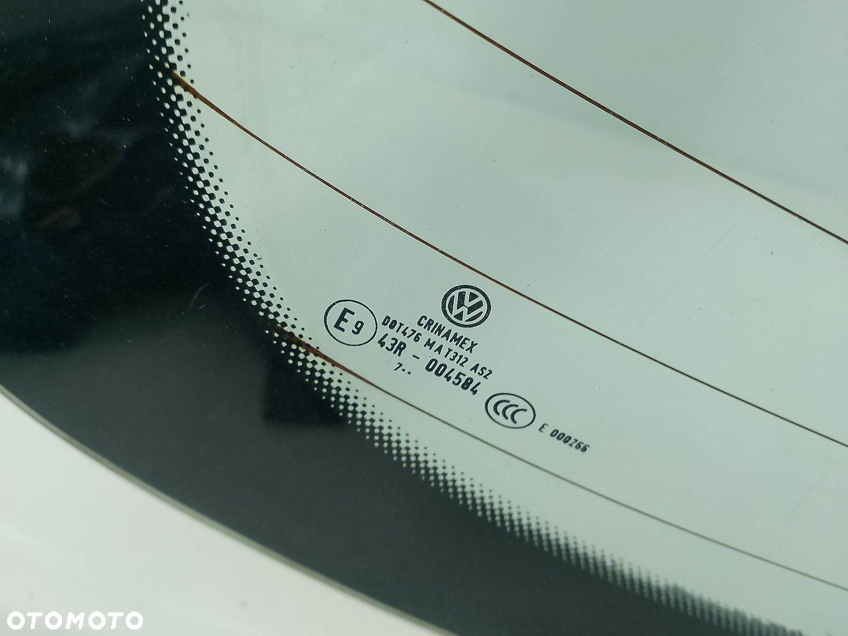 SZYBA KLAPY BAGAZNIKA VW GOLF V 2.0 TDI KOMBI - 2