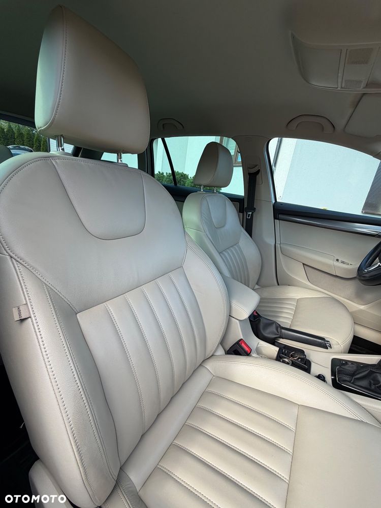 Skoda Octavia 1.6 TDI Drive DSG - 12