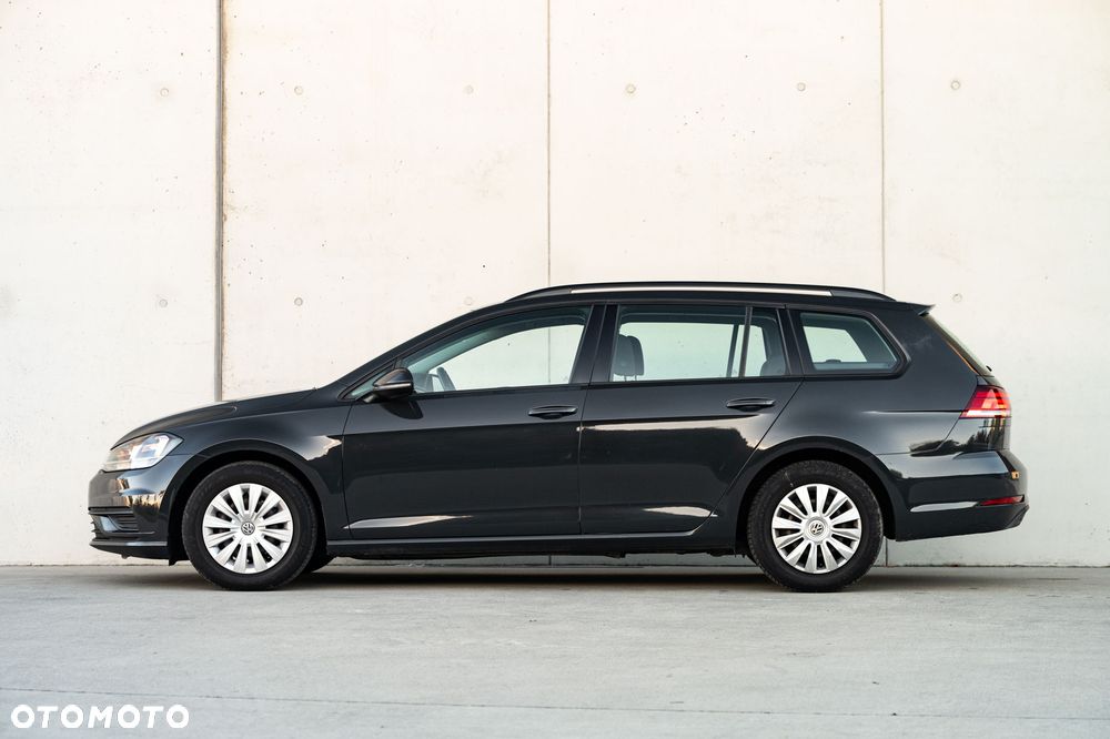 Volkswagen Golf 1.0 TSI BMT Trendline - 4