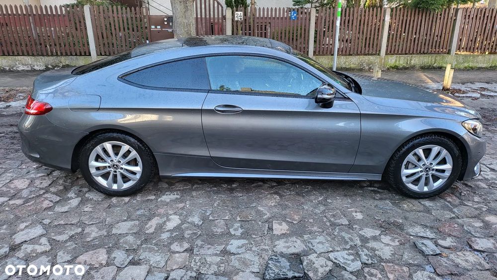 Mercedes-Benz Klasa C 220 d 4Matic 9G-TRONIC AMG Line - 13