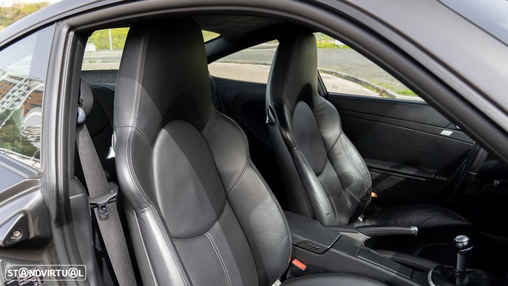 Porsche 911 (997) Carrera S - 29