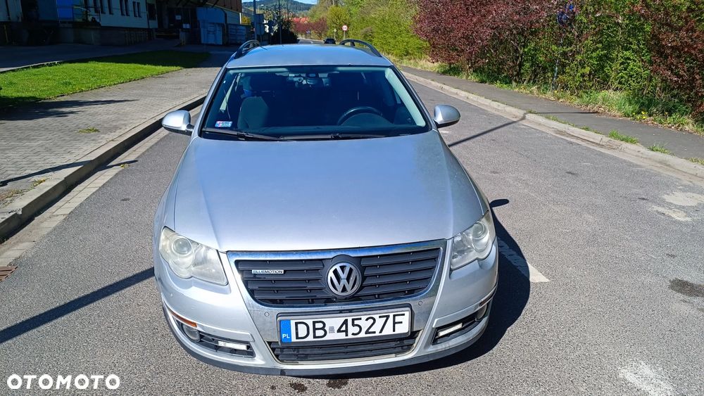 Volkswagen Passat 2.0 TDI DPF BlueMot Trendline - 2
