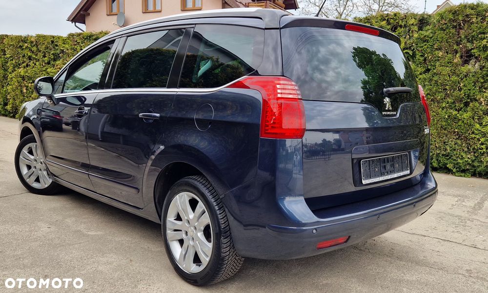 Peugeot 5008 - 9