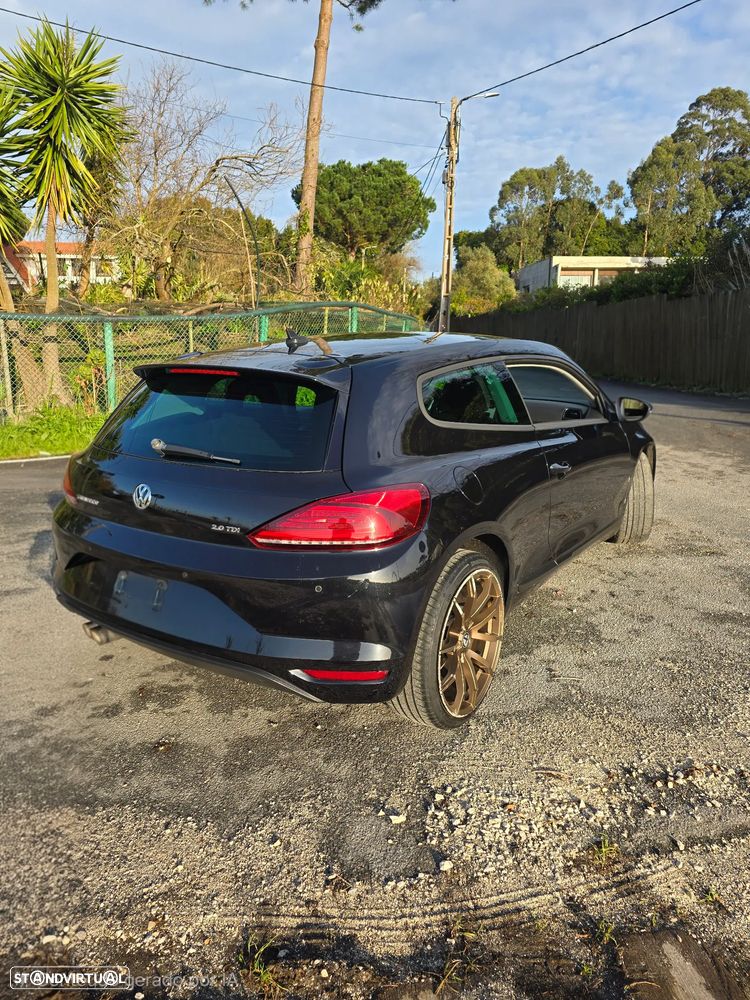 VW Scirocco 2.0 TDI (Blue Motion Technologie) DSG - 2