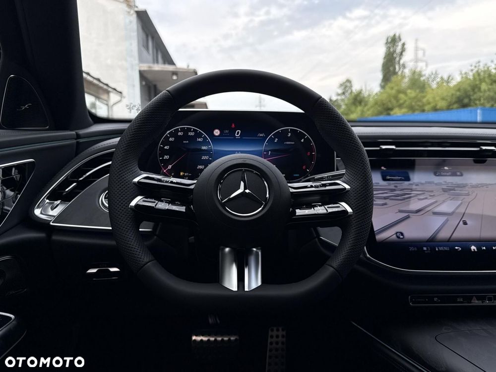 Mercedes-Benz Klasa E - 18