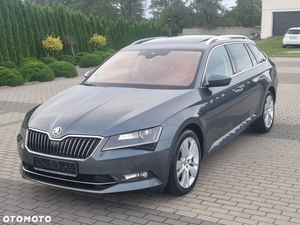 Skoda Superb Combi 2.0 TDI DSG Ambition
