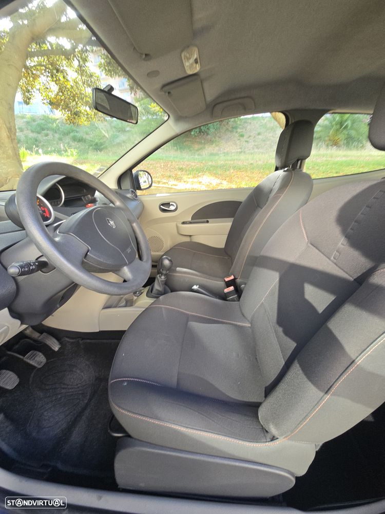 Renault Twingo 1.2 16V Dynamique S - 19