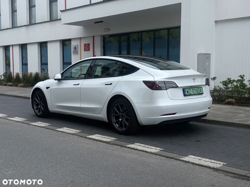 Tesla Model 3 RWD Premium - 11