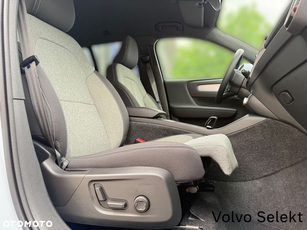 Volvo XC 40 - 24