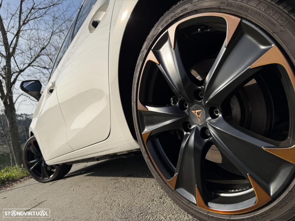 Cupra Leon 1.4 e-Hybrid VZ DSG - 7