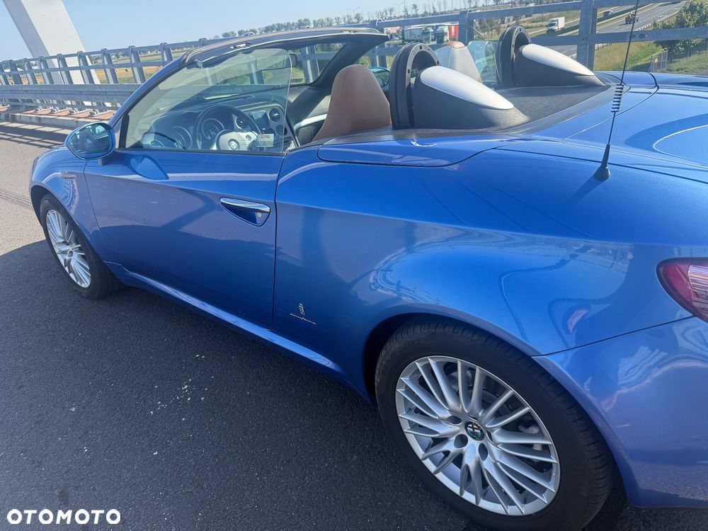 Alfa Romeo Spider 3.2JTS Q4 Q-Tronic - 7