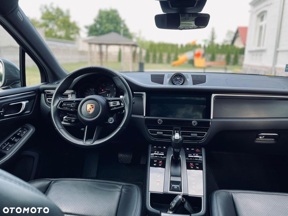Porsche Macan T - 9