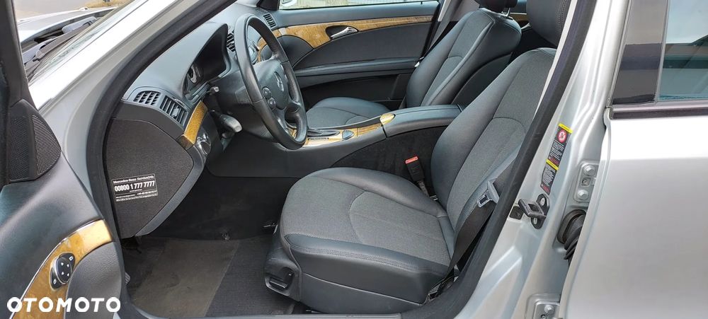 Mercedes-Benz Klasa E - 27