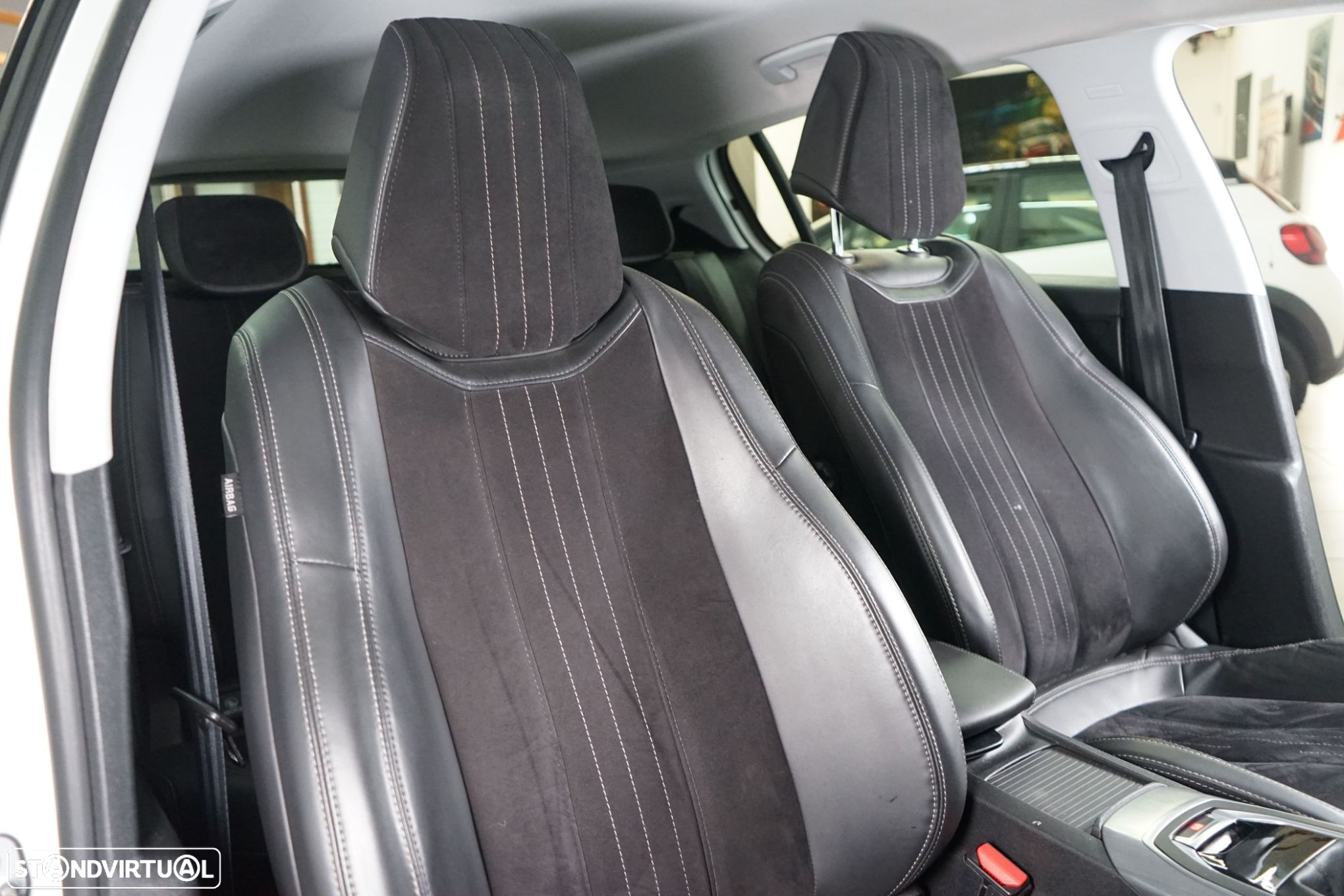 Peugeot 308 SW 1.6 BlueHDi Allure - 35