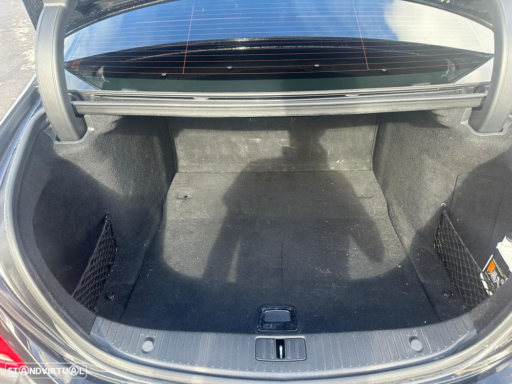 Mercedes-Benz S 300 BlueTEC Hybrid Longo - 24