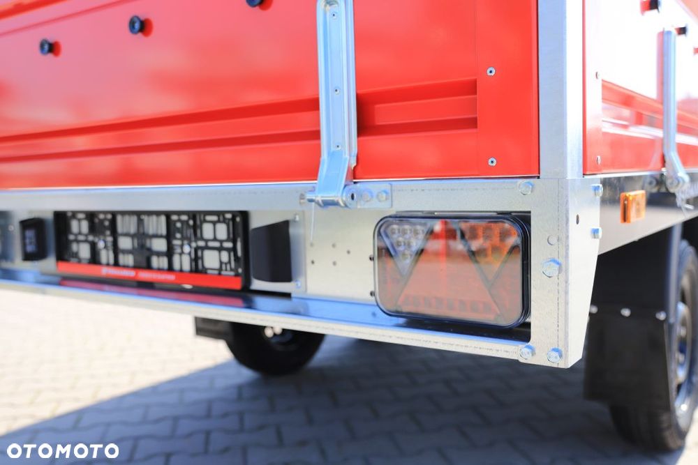 TEMARED TRANSPORTER LIMITOWANA EDYCJA  3015/2 0,75T 304x153x40 cm, dmc 750 kg, Full LED - 29