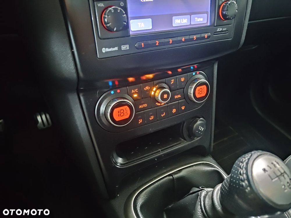 Nissan Qashqai 2.0 4x4 Tekna - 8