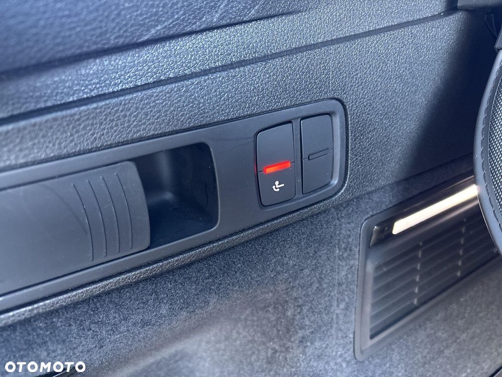 Audi Q5 Sportback - 34