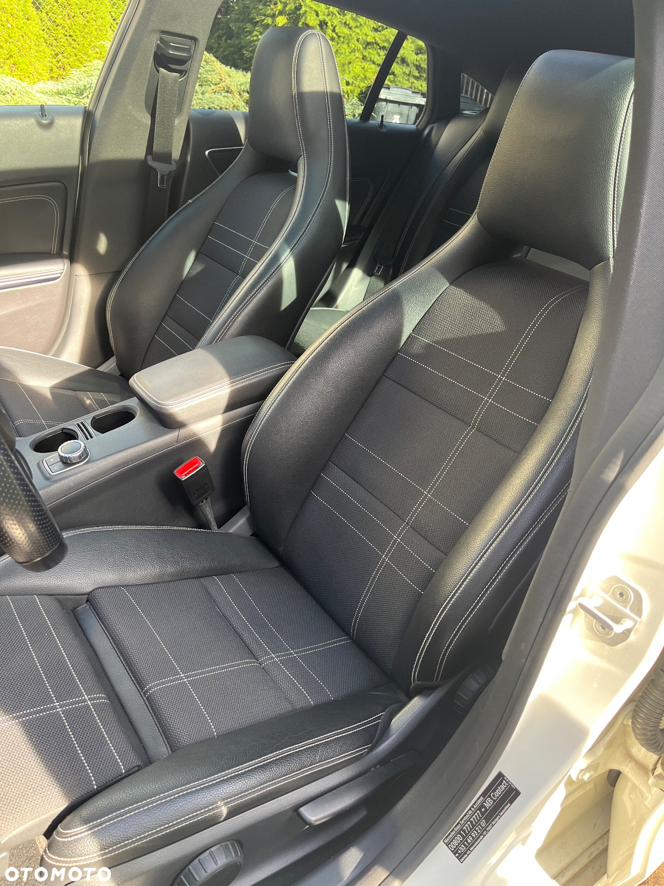 Mercedes-Benz CLA 200 d 7G-DCT - 14