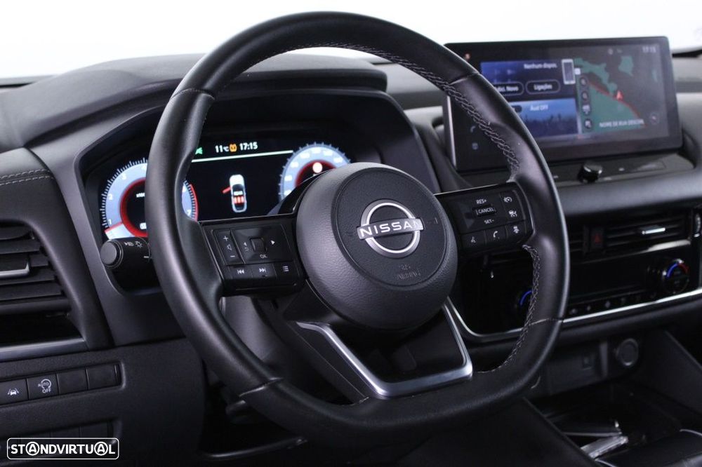 Nissan Qashqai 1.3 DIG-T N-Connecta LED+TT - 21