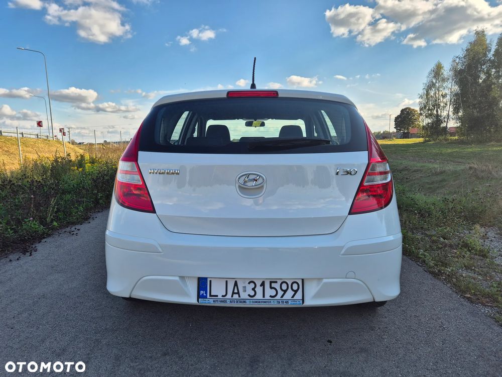 Hyundai i30 1.4 Comfort - 20