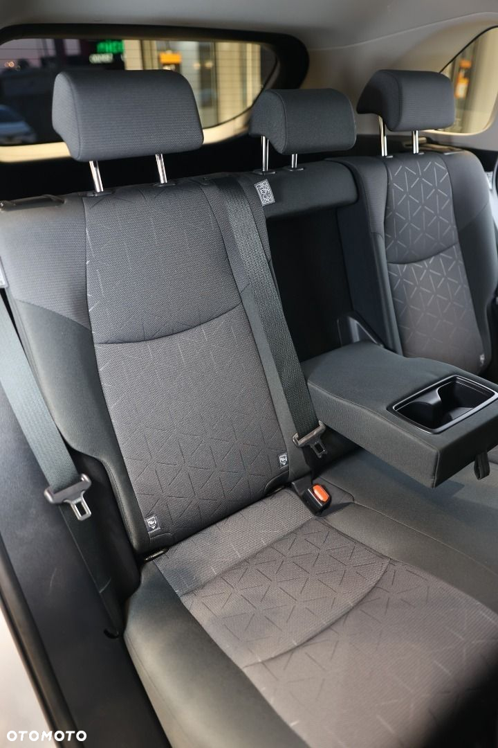Toyota RAV4 - 29