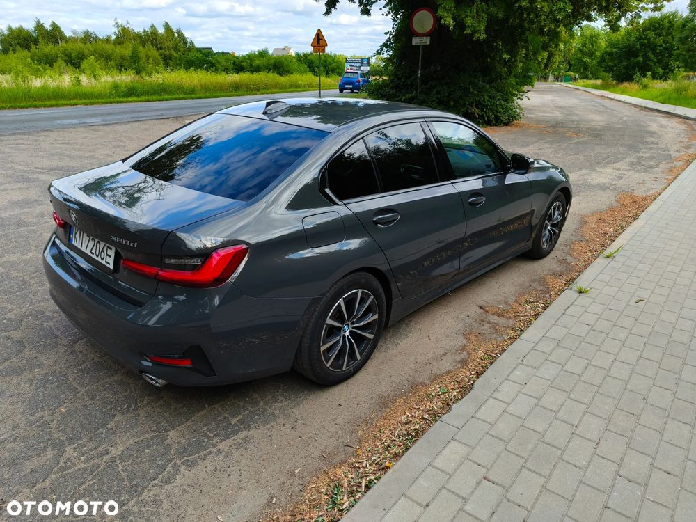 BMW Seria 3 320d xDrive - 5