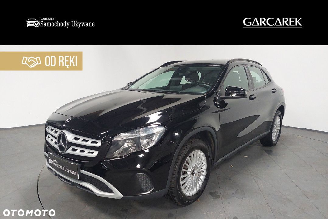 Mercedes-Benz GLA 180 7G-DCT - 1
