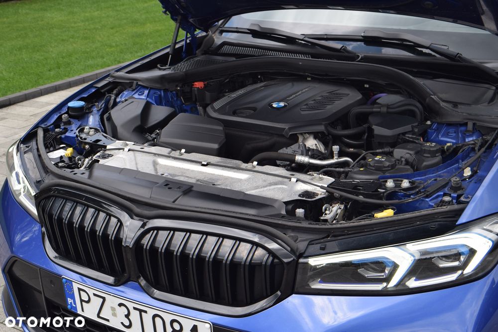BMW Seria 3 320d xDrive M Sport sport - 39