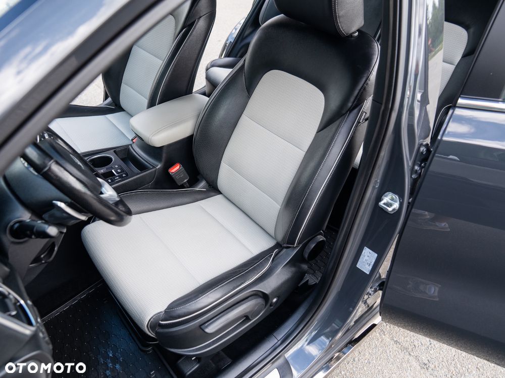 Kia Sportage 1.6 T-GDI AWD DCT GT LINE - 28