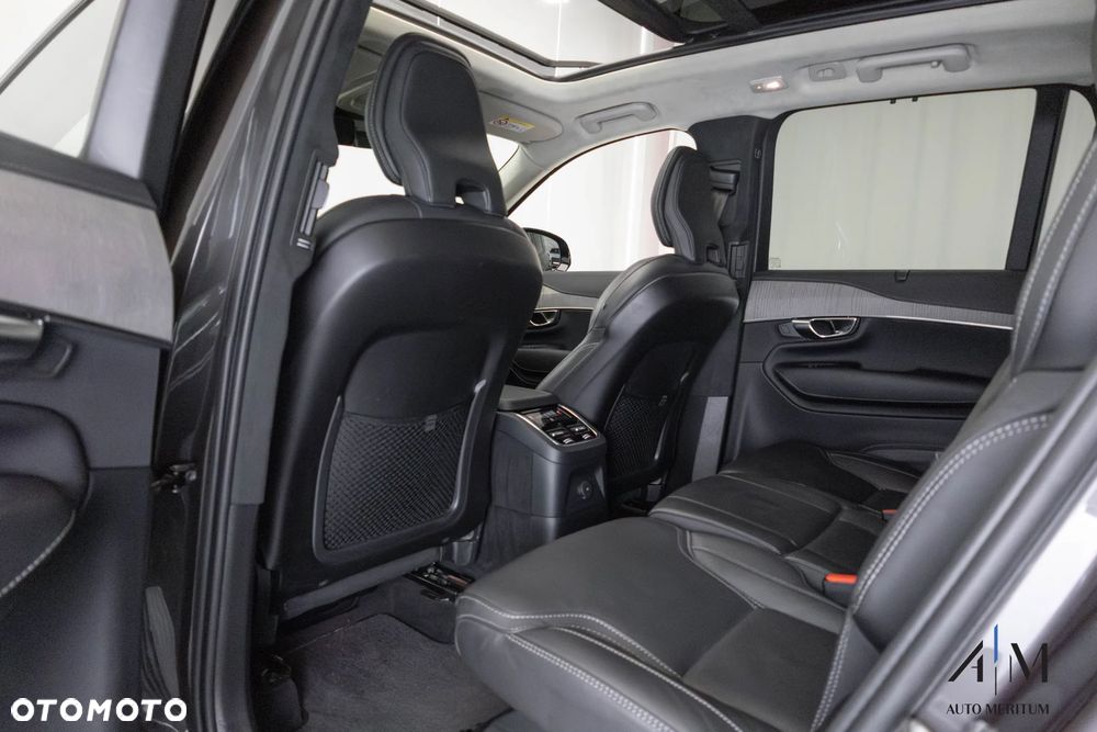 Volvo XC 90 T8 AWD Recharge Ultimate Dark - 32