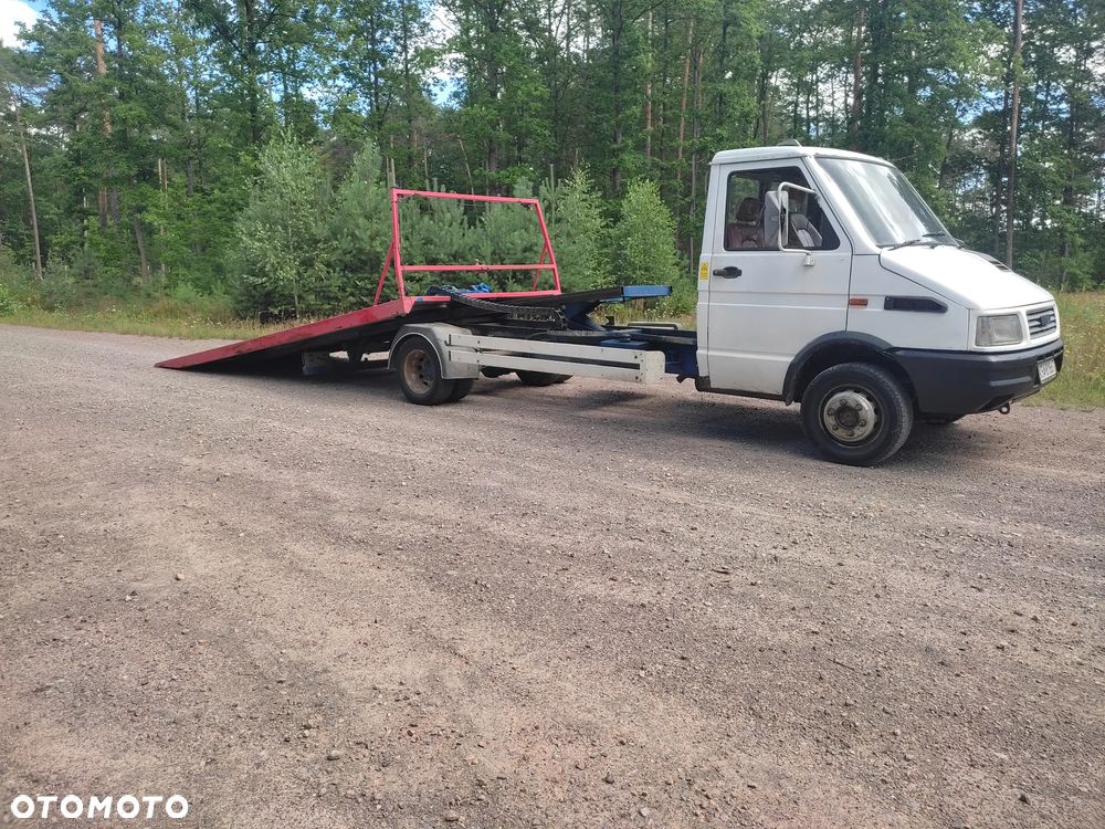 Iveco Iveco 3.5T Platforma Autolaweta - 2