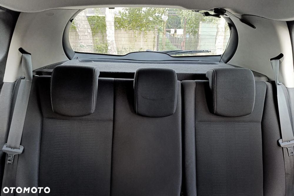 Renault Clio 1.2 16V 75 Dynamique - 9