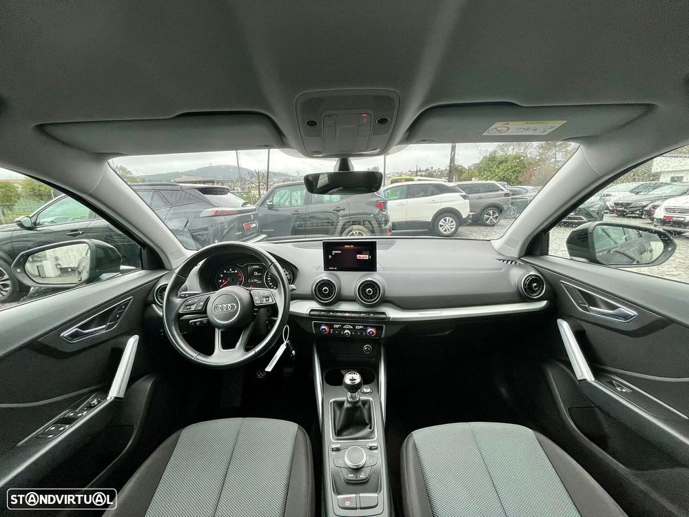 Audi Q2 30 TFSI Design - 16