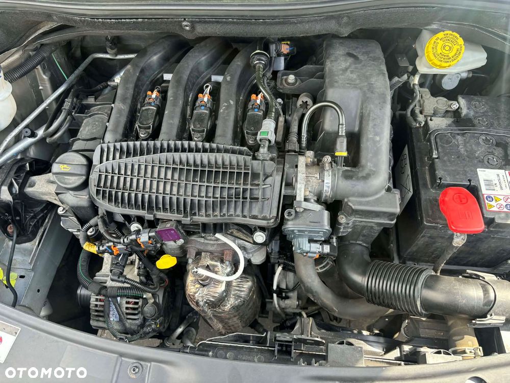 Peugeot 2008 PureTech 82 Access - 10