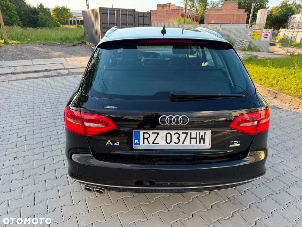 Audi A4 Limousine - 38