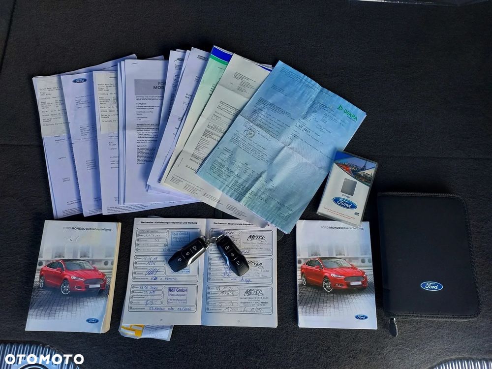 Ford Mondeo Turnier 2.0 TDCi Start-Stopp PowerShift-Aut Titanium - 37