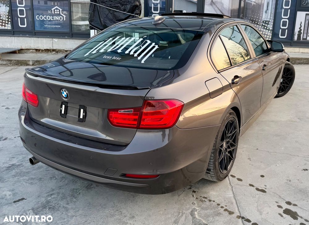 BMW Seria 3 320d DPF M Sport Edition - 29