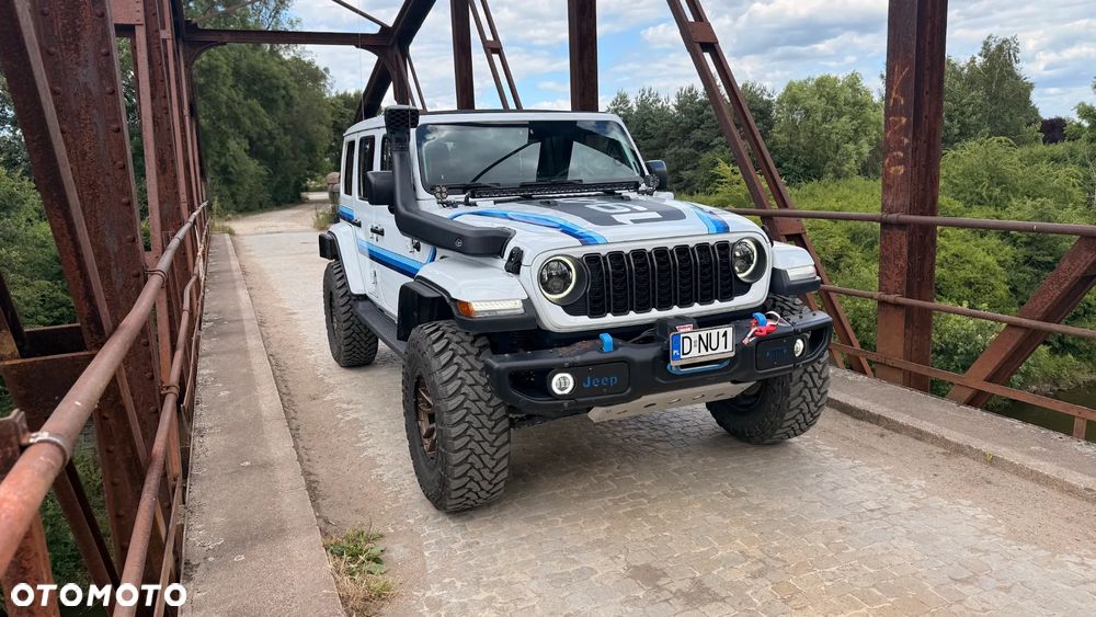 Jeep Wrangler 2023 photo 2