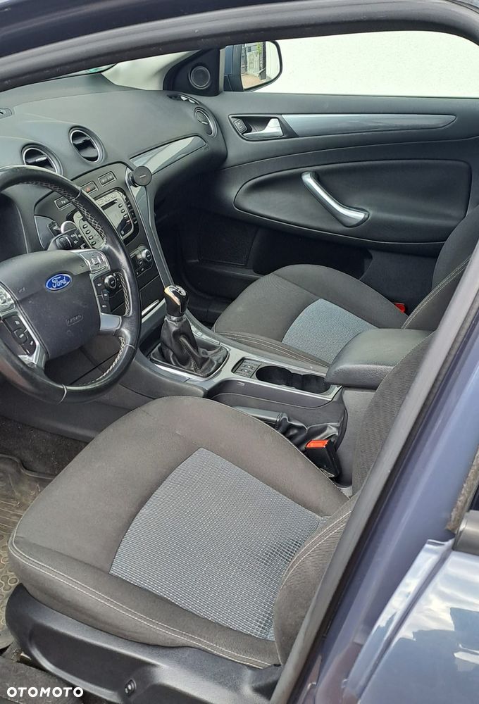 Ford Mondeo - 5